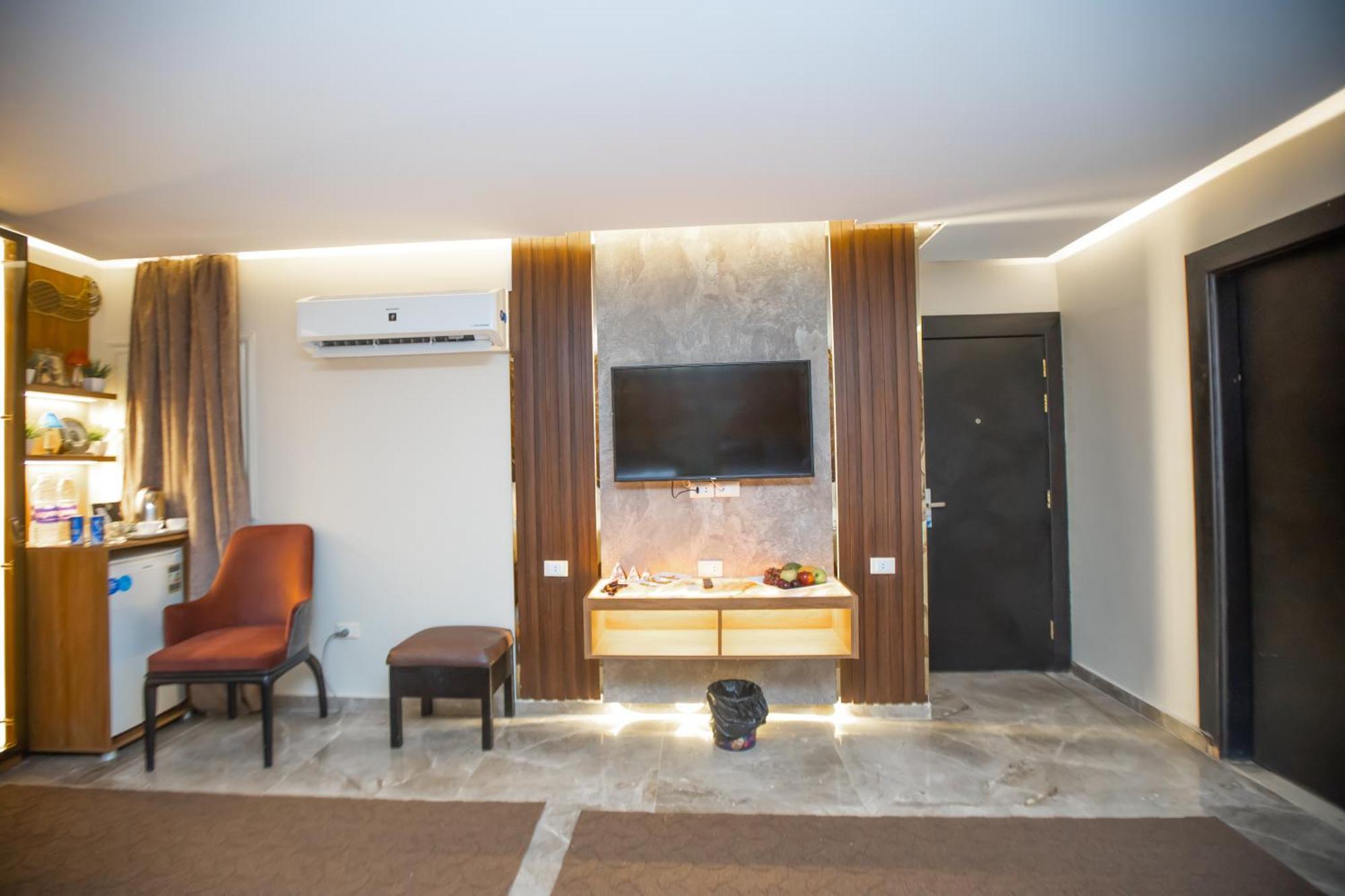 New Comfort Inn Giza Kafret el-Gabal Exteriör bild