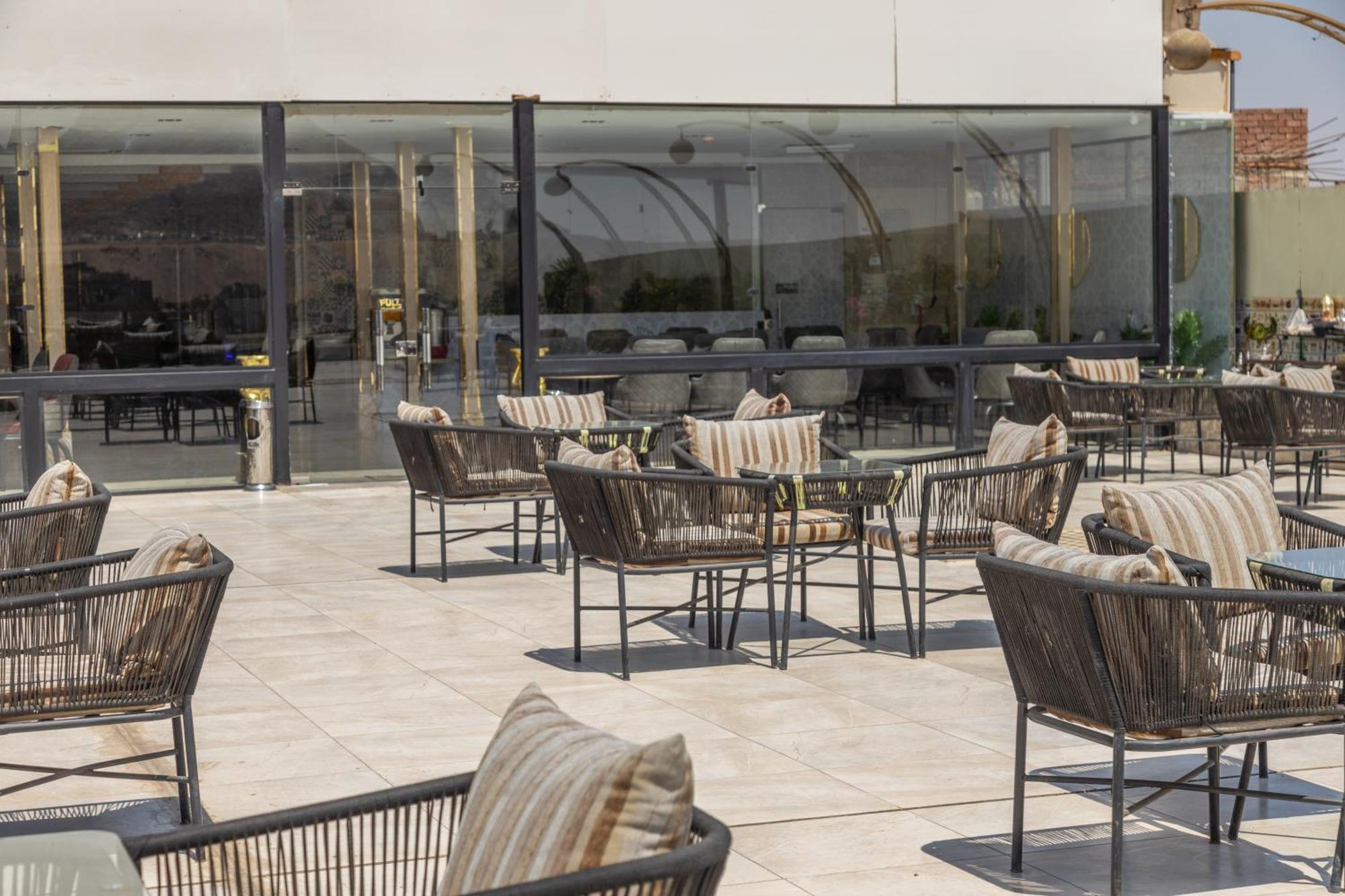 New Comfort Inn Giza Kafret el-Gabal Exteriör bild