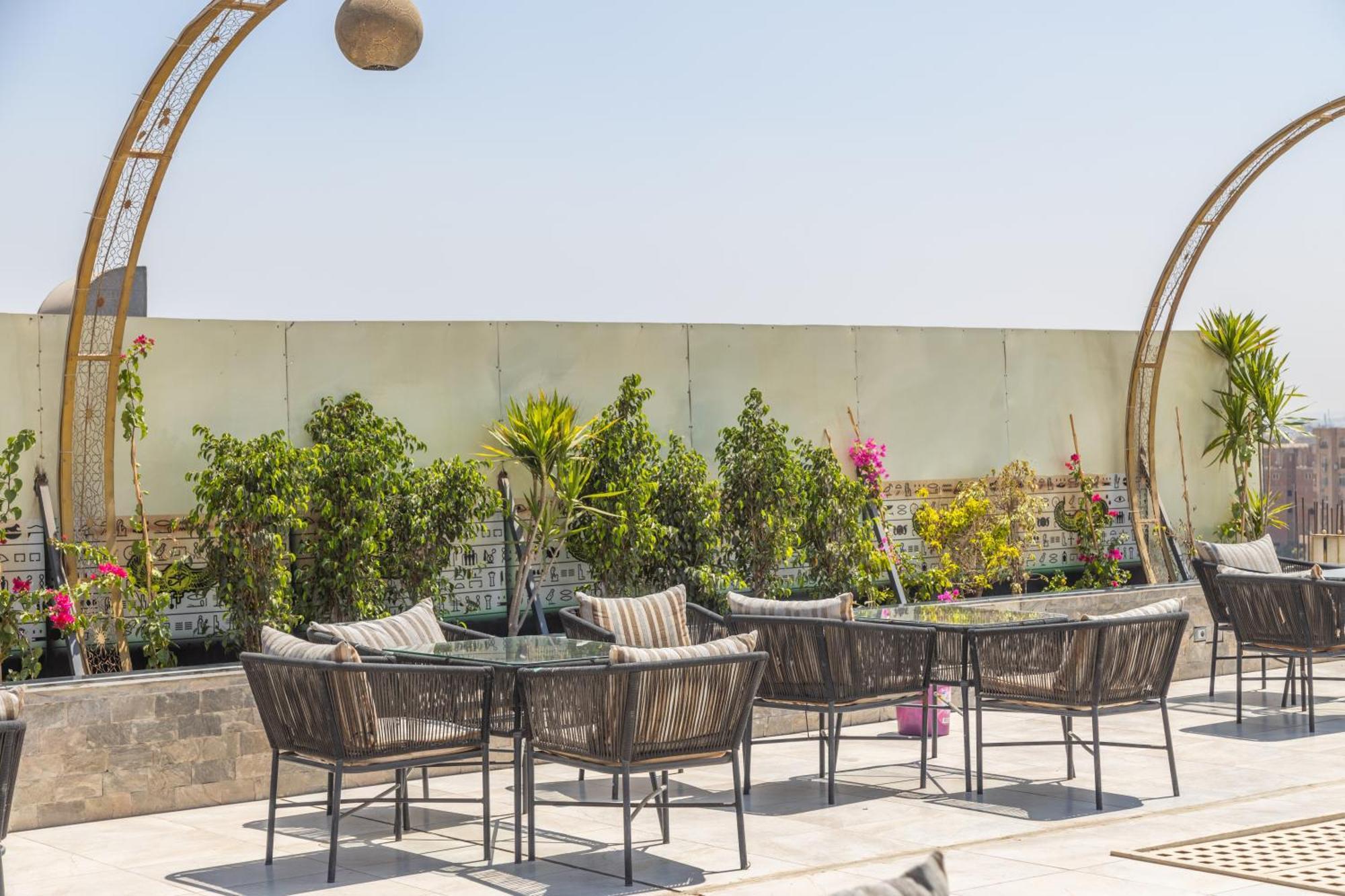 New Comfort Inn Giza Kafret el-Gabal Exteriör bild